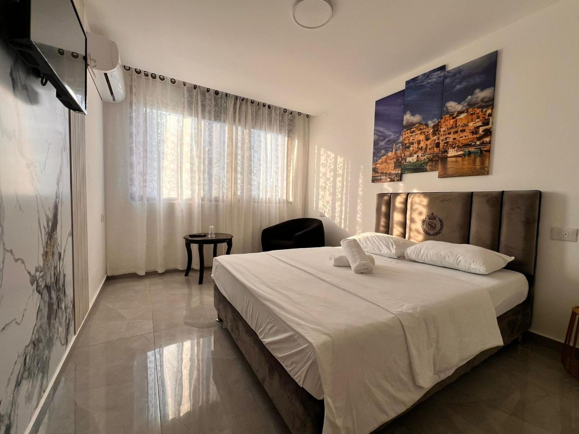 Elis Boutique Hotel Бат-Ям Екстер'єр фото