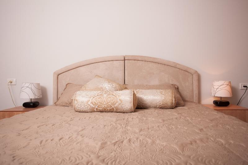 Elis Boutique Hotel Бат-Ям Екстер'єр фото